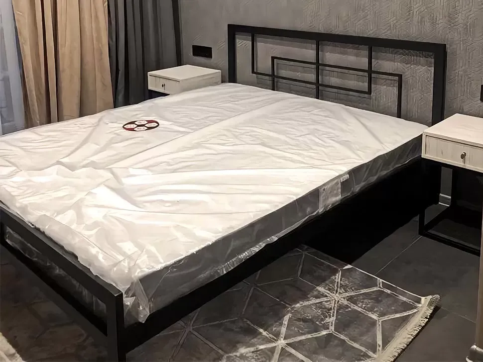 Двоспальне металеве ліжко Квадро Loft Метал-Дизайн фото 8 Двоспальне металеве ліжко Квадро Loft Метал-Дизайн фото 8