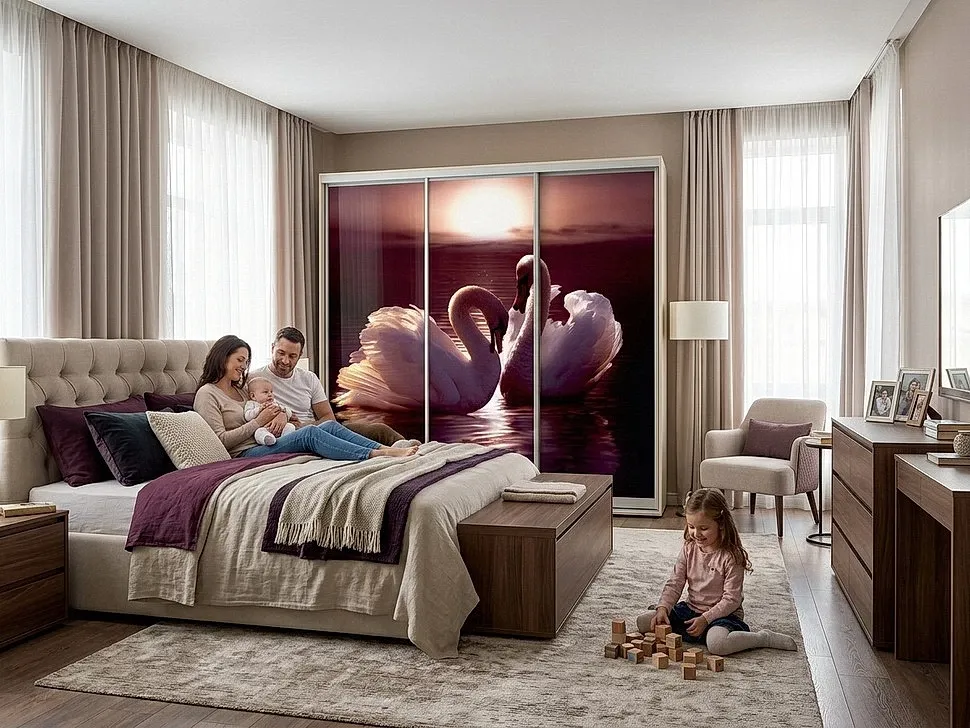 Шафа-купе з фото лебедів на фасаді Фенікс Ультра тридверна у спальні