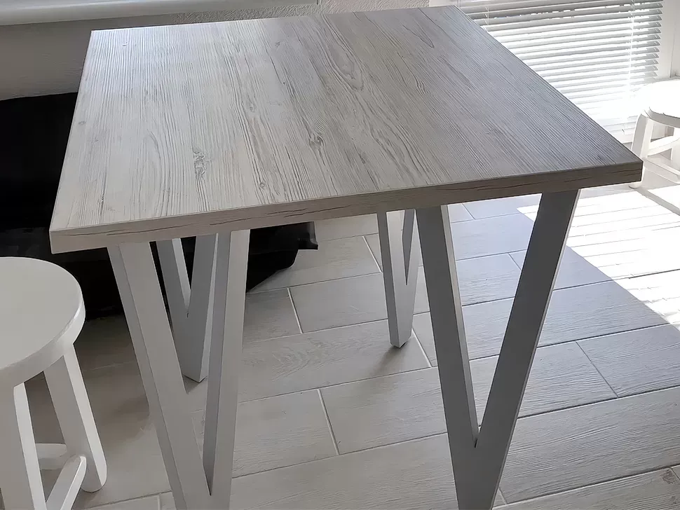 Белый обеденный стол ВИ-4 Loft столешница Аляска мебельная фабрика Металл-Дизайн Белый обеденный стол ВИ-4 Loft столешница Аляска мебельная фабрика Металл-Дизайн