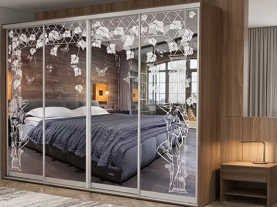 Шафа-купе 4000×2200×600 Фенікс Стандарт чотиридверна в інтер'єрі вітальні
