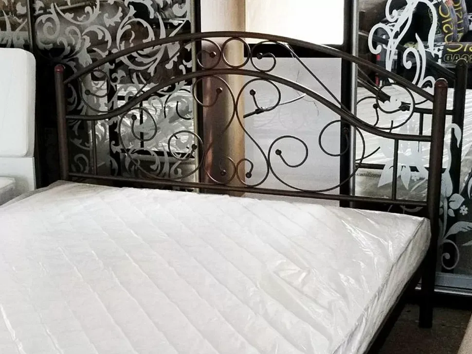 Двоспальне металеве ліжко Скарлет Метал-Дизайн фото 5 Двоспальне металеве ліжко Скарлет Метал-Дизайн фото 5