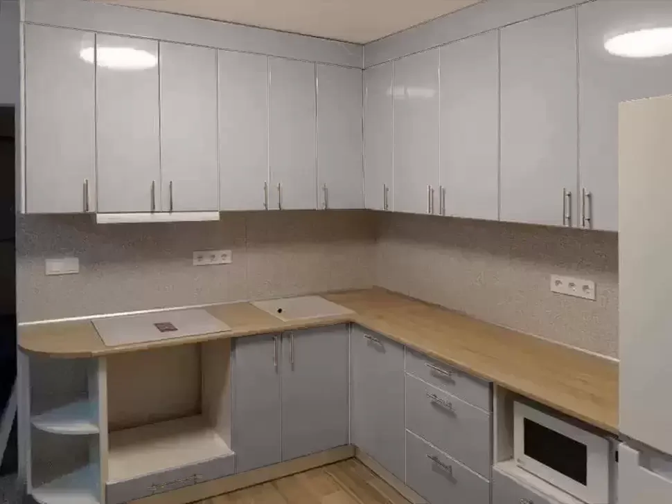 Капучино NEW Дуб Сонома Кутова кухня МоДа 2,8×2,2 м зі столом Віп-Майстер Капучино NEW Дуб Сонома Кутова кухня МоДа 2,8×2,2 м зі столом Віп-Майстер